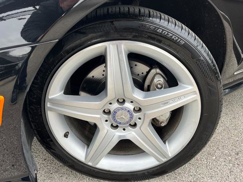 Used 2011 Mercedes-Benz S 550 4MATIC image 79