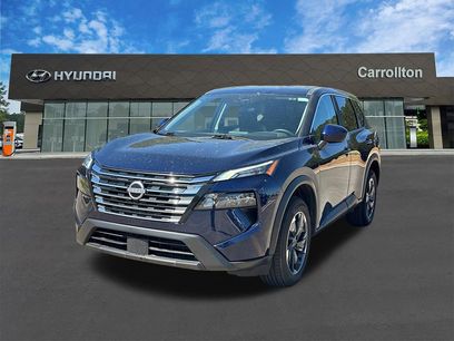 Used 2025 Nissan Rogue SV