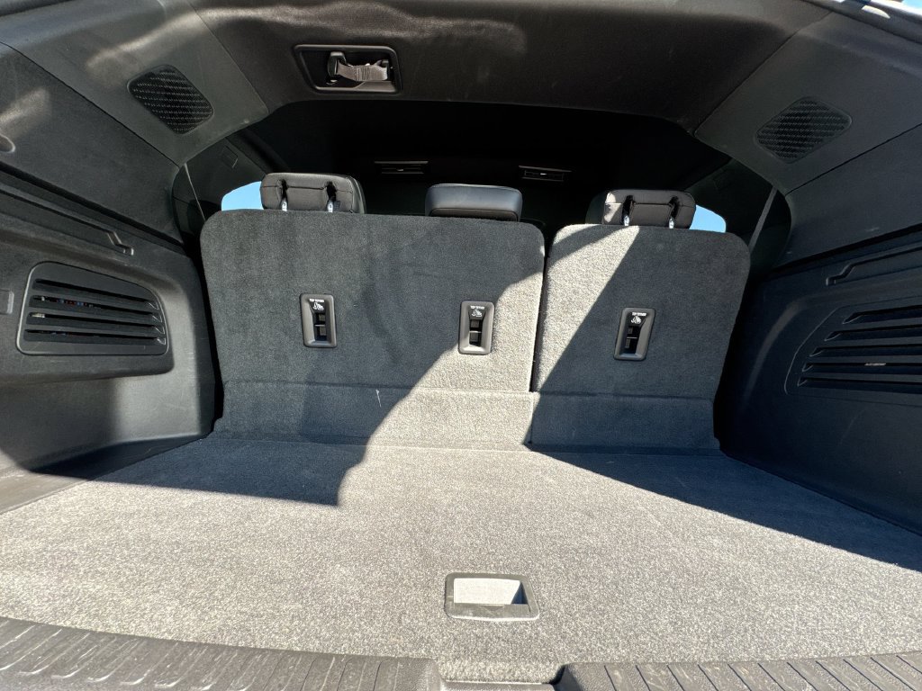 Used 2024 GMC Acadia Denali w/ LPO, Floor Liner Package FWD image 35