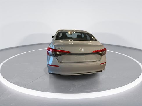 Used 2023 Honda Civic Sport image 7