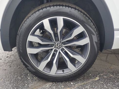 Used 2022 Volkswagen Atlas Cross Sport SEL Premium R-Line AWD/4WD image 5