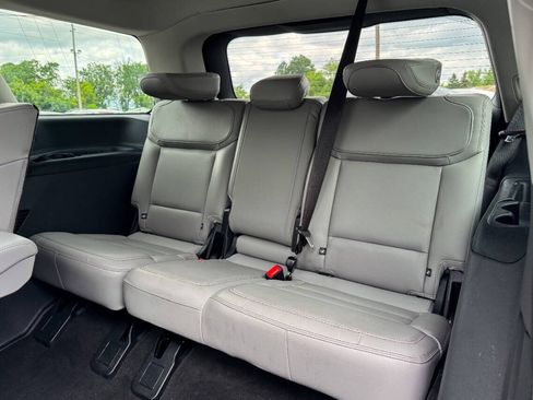 Used 2025 Ford Expedition Active AWD/4WD image 24