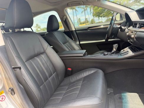 Used 2016 Lexus ES 350 FWD image 13