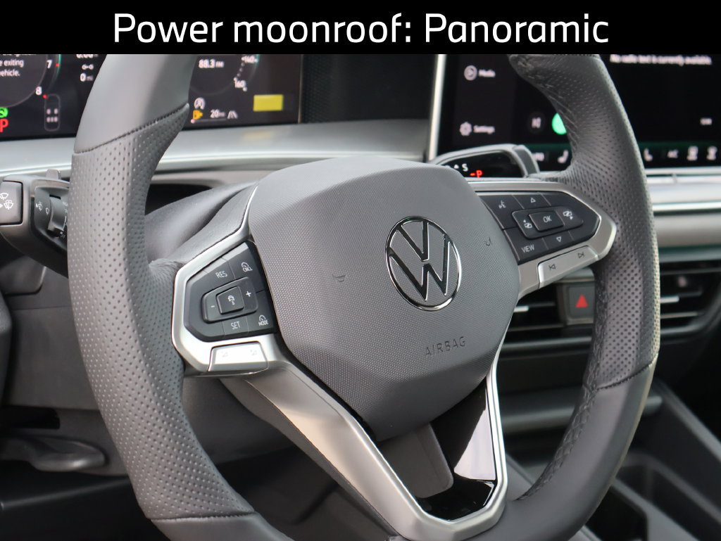 Certified 2026 Volkswagen Tiguan SE R-Line AWD/4WD image 6