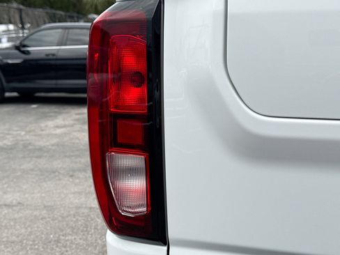 Used 2023 GMC Sierra 2500 SLE w/ SLE Value Package; AWD/4WD image 10