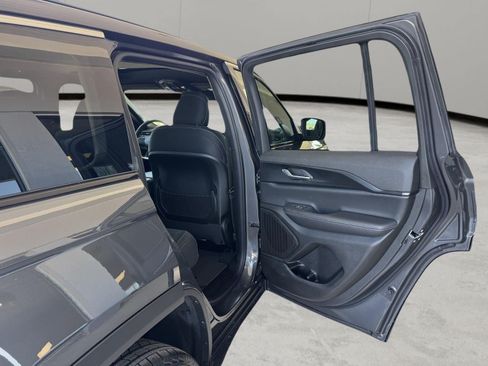 New 2026 Jeep Grand Cherokee Laredo X AWD/4WD image 28