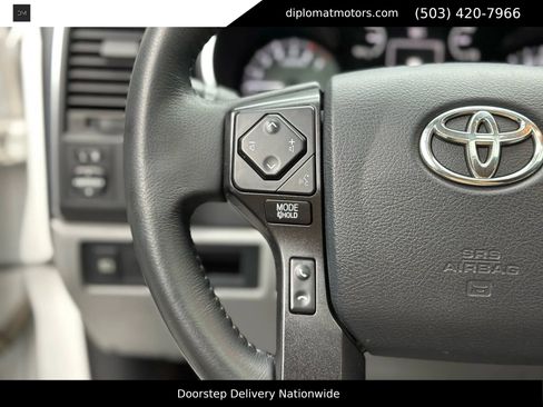 Used 2018 Toyota Sequoia TRD Sport image 34