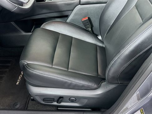 Used 2023 Nissan Rogue SL w/ SL Premium Package AWD/4WD image 20