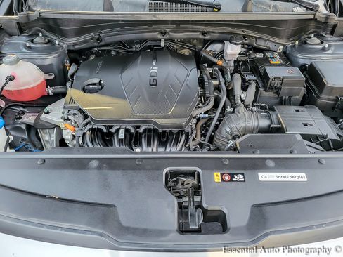 Used 2024 Kia Sportage LX image 31