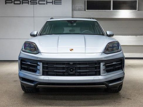 Certified 2026 Porsche Cayenne S AWD/4WD image 8