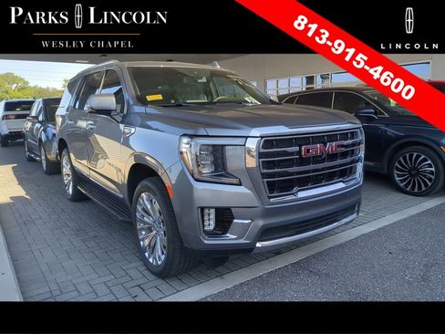 Used 2021 GMC Yukon SLT w/ SLT Luxury Plus Package RWD image 2