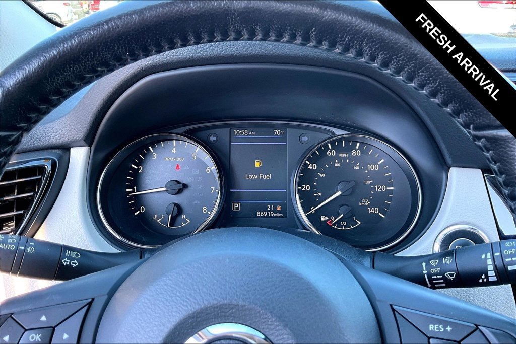 Used 2020 Nissan Rogue Sport SV w/ All-Weather Package FWD image 10