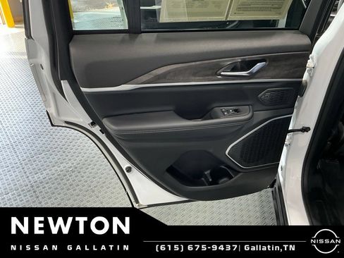 Used 2024 Jeep Grand Cherokee Limited 4xe AWD/4WD image 54