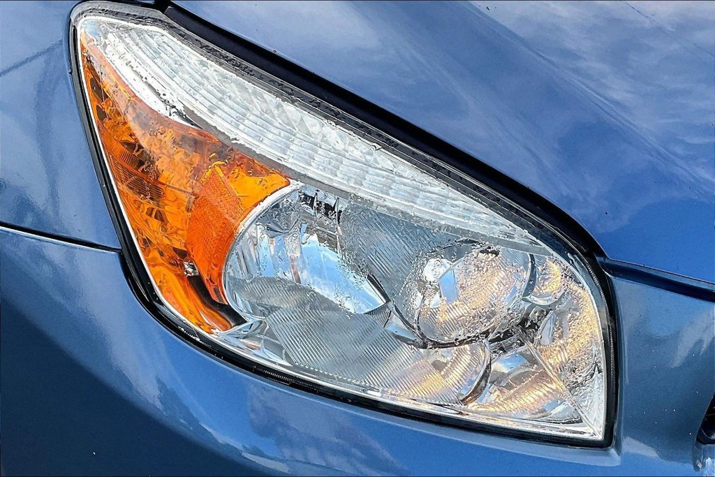Used 2008 Toyota RAV4 4WD image 30