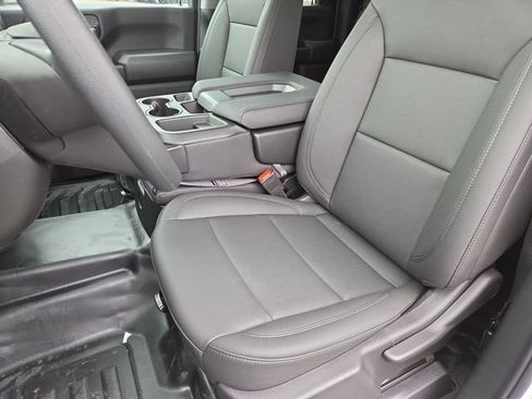 New 2025 GMC Sierra 3500 Pro w/ Convenience Package image 18