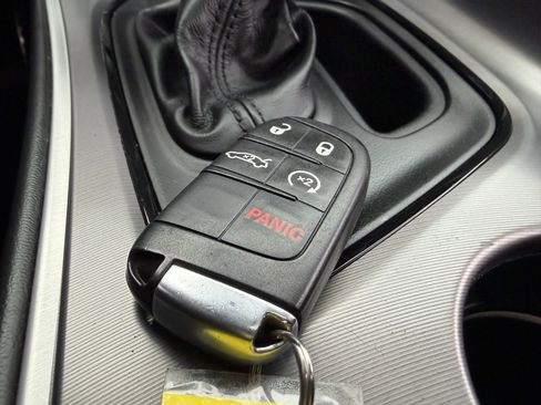 Used 2020 Dodge Challenger R/T w/ Plus Package image 37