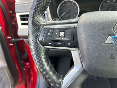 Used 2024 Mitsubishi Outlander SE AWD/4WD image 21