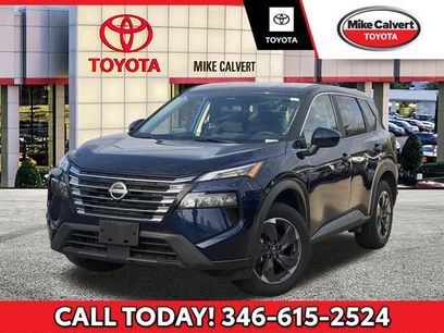 Used 2024 Nissan Rogue SV