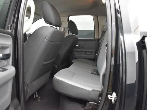 Used 2024 RAM 1500 Classic SLT AWD/4WD image 15