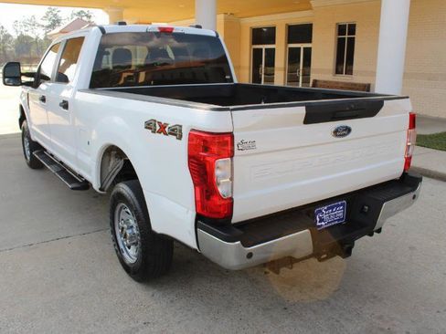 Used 2021 Ford F250 XL w/ Power Equipment Group image 12