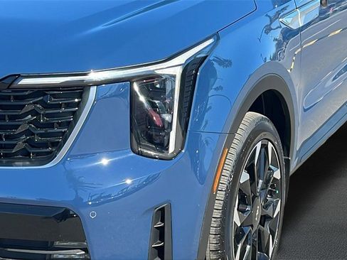 New 2025 Kia Sorento EX w/ Panoramic Sunroof Package image 4