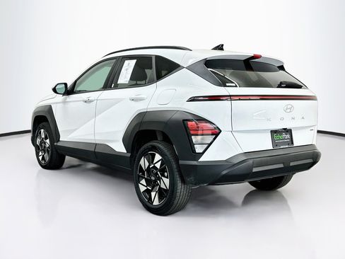 Used 2025 Hyundai Kona SEL AWD/4WD image 5