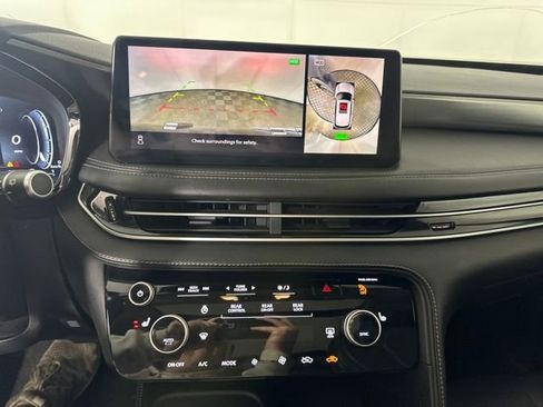 Used 2024 INFINITI QX60 Luxe image 22