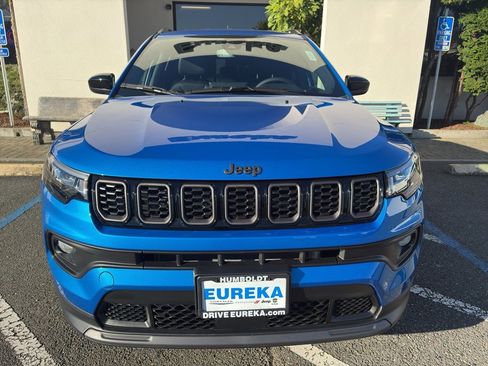 New 2026 Jeep Compass Latitude image 26