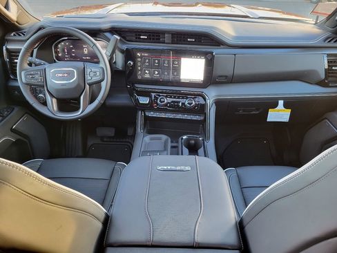 New 2026 GMC Sierra 2500 AT4X image 2