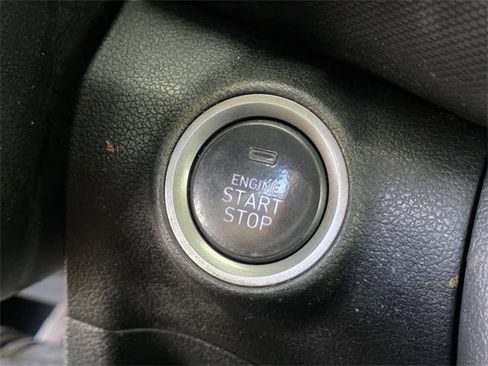 Used 2019 Hyundai Kona Limited image 18