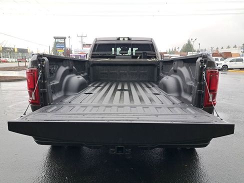 New 2026 RAM 3500 Limited AWD/4WD image 28
