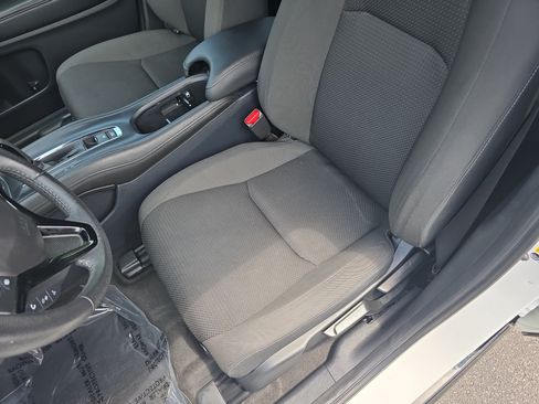 Used 2022 Honda HR-V Sport image 14