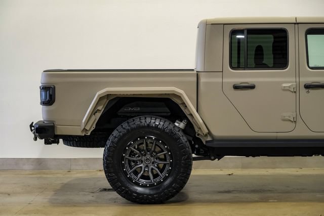 Used 2025 Jeep Gladiator Rubicon w/ Safety Group AWD/4WD image 33