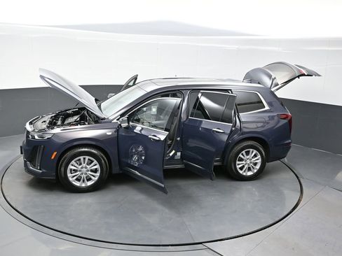 New 2025 Cadillac XT6 Luxury w/ LPO, Floor Liner Package image 38