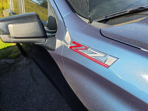 Used 2022 Chevrolet Silverado 1500 RST w/ Z71 Off-Road Package image 5