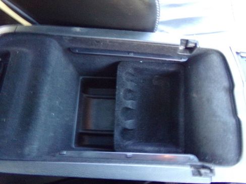 Used 2014 Chrysler 300 S image 29