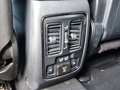 Used 2020 Dodge Durango GT image 17