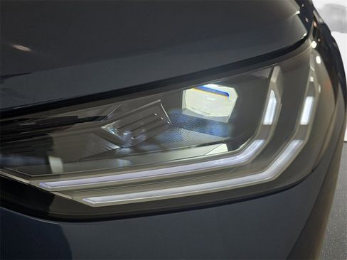 New 2026 BMW X3 xDrive30 w/ M Sport Package image 32