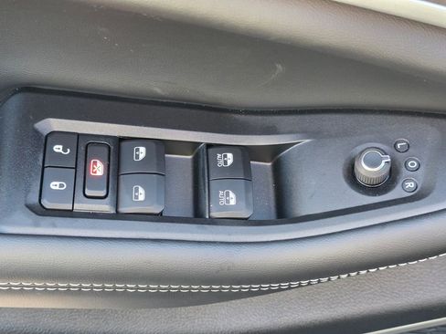 New 2025 Jeep Grand Cherokee L Limited w/ Luxury Tech Group II image 13