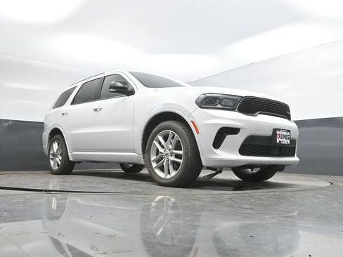 Used 2024 Dodge Durango GT AWD/4WD image 49