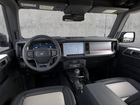 New 2026 Ford Bronco Outer Banks w/ Sasquatch Package image 9