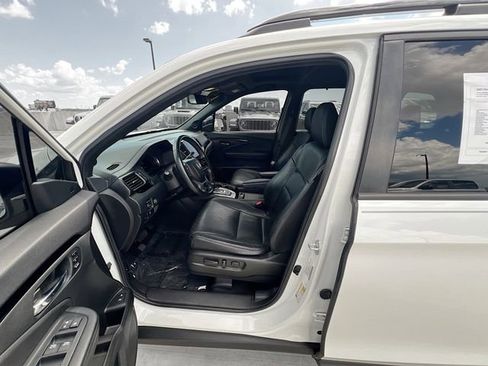 Used 2021 Honda Passport Touring image 10