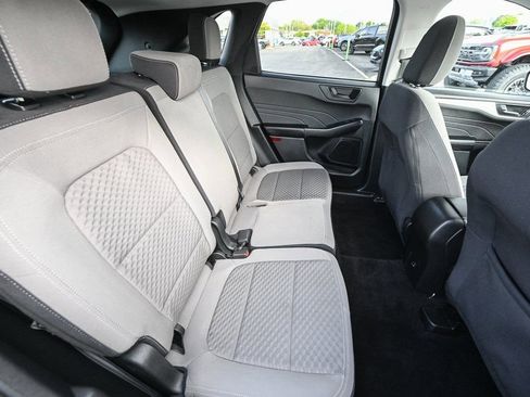 Certified 2022 Ford Escape SE image 27