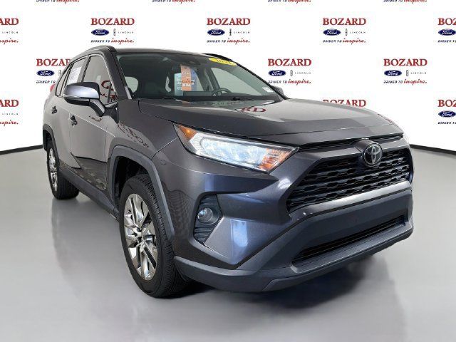 Used 2021 Toyota RAV4 XLE Premium FWD image 1