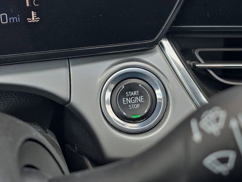 Certified 2024 Chevrolet Trax LT w/ Driver Confidence Package image 20