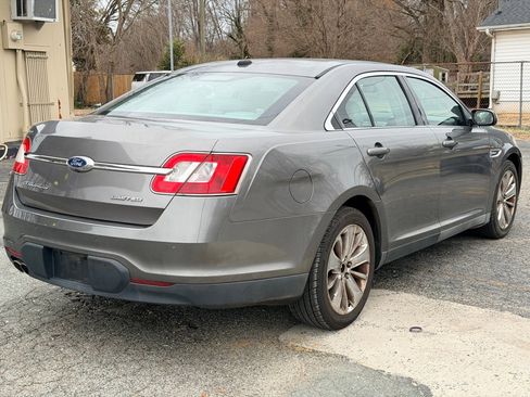 Used 2011 Ford Taurus Limited w/ 301A Rapid Spec Order Code image 5