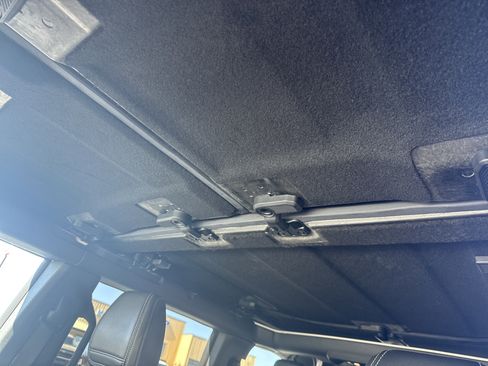 Certified 2025 Ford Bronco Outer Banks AWD/4WD image 10