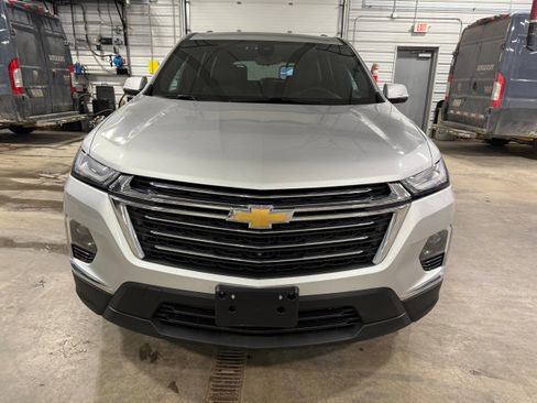 Used 2022 Chevrolet Traverse LT w/ LT Premium Package image 35
