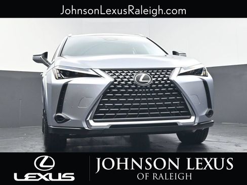Used 2026 Lexus UX 300h FWD image 16