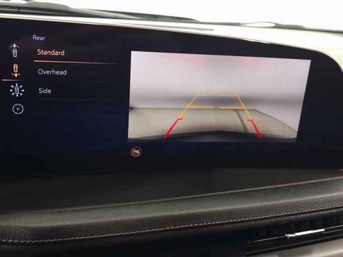 Certified 2025 Cadillac XT4 Premium Luxury image 29